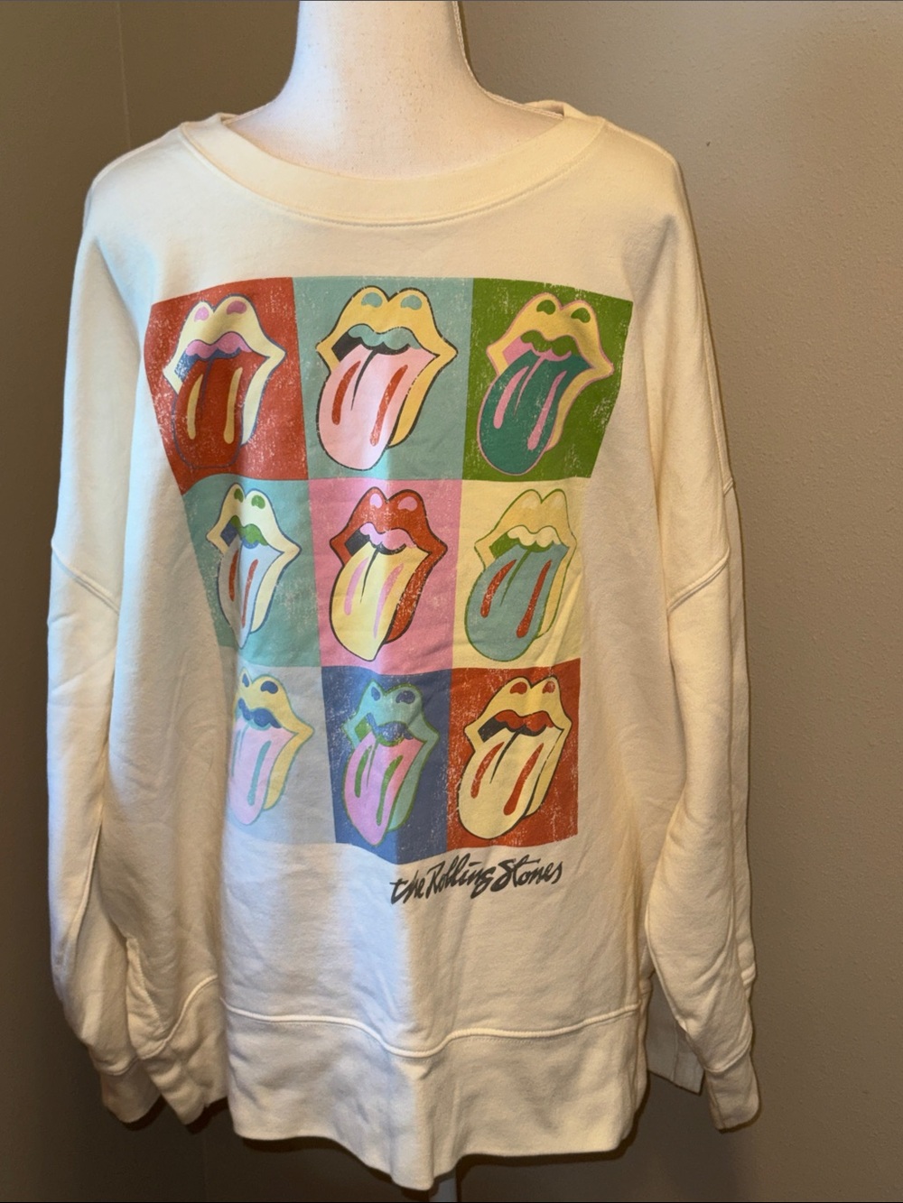 NEW Women’s The Rolling Stones Cream Sweatshirt with Multicolor Tongue Grid - XL